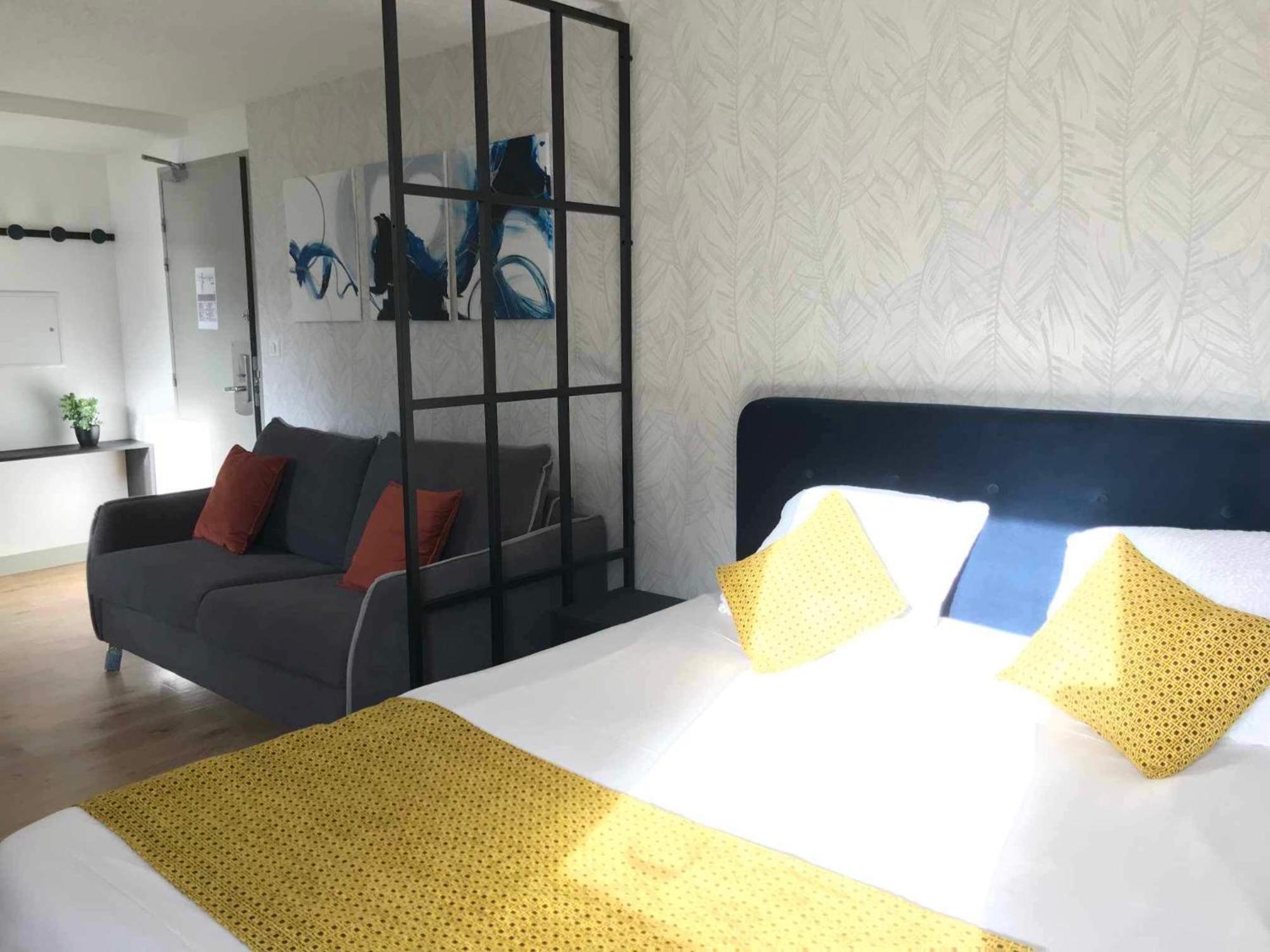Cit'Hotel Design Booking Evry Saint-Germain-Les-Corbeil Senart ภายนอก รูปภาพ
